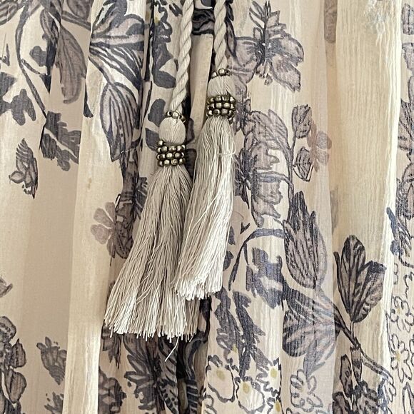 Free People Hendrix Blouse Peasant SemiSheer Boho Festival SIZE XS Floral Tassel - Picture 11 of 12